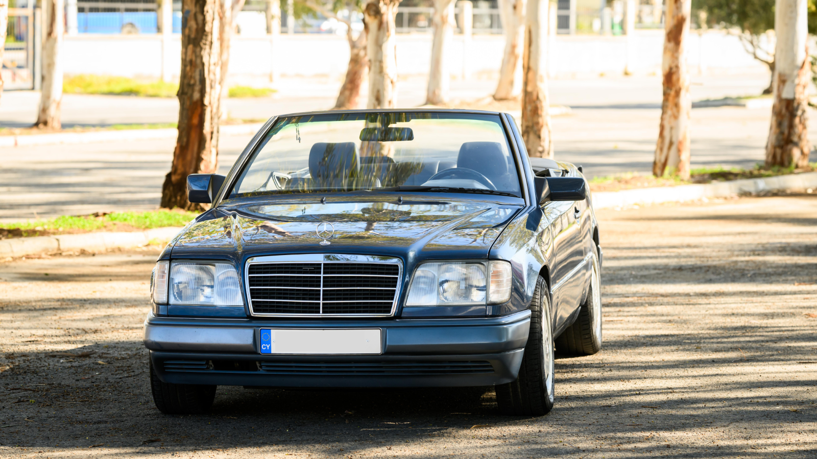 Mercedes E200 Cabrio 1994 4 Seater vintage wedding car Cyprus